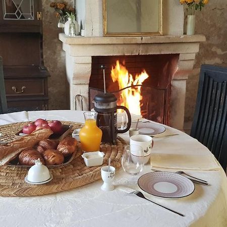 Maison Chaleureuse Et Familiale. Nalliers  Exteriör bild